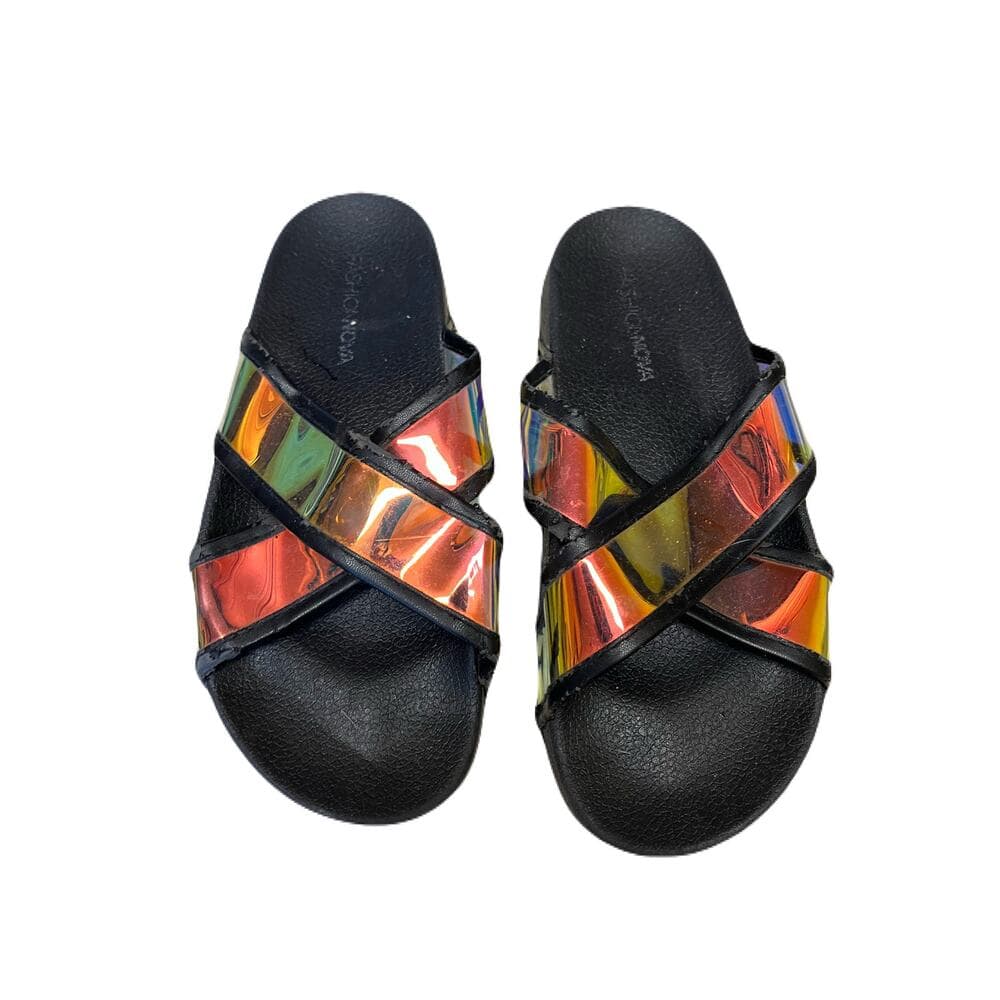 Women’s Fashion Nova Slides Size 7
