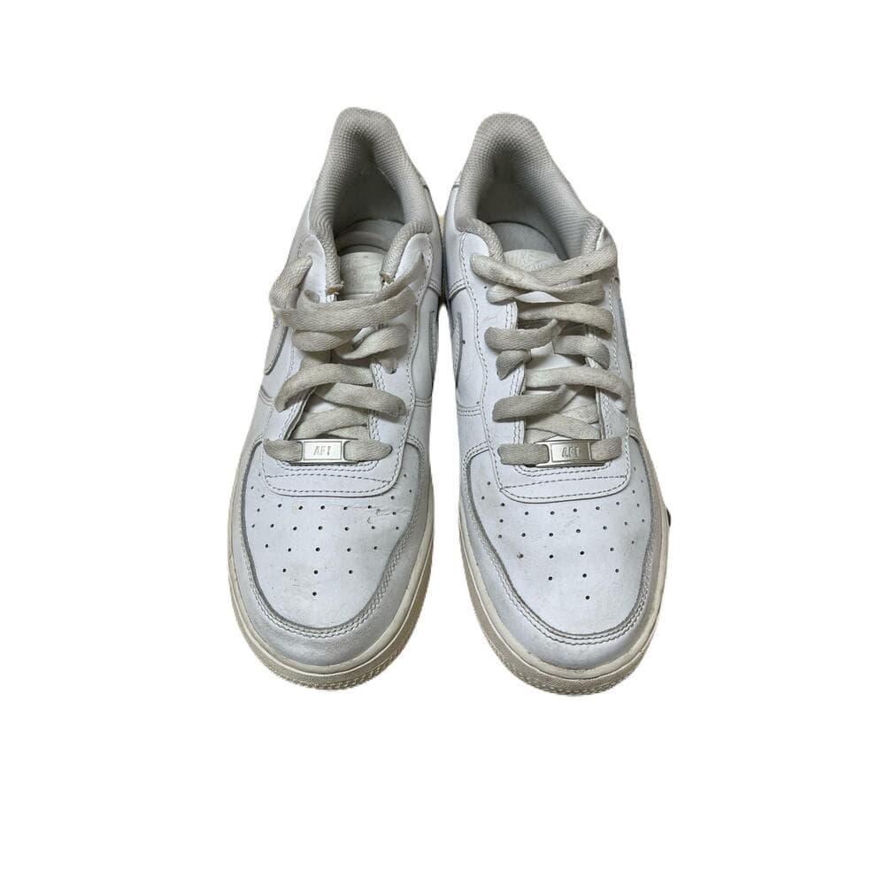 White Air Force 1 For Kids Size 7Y