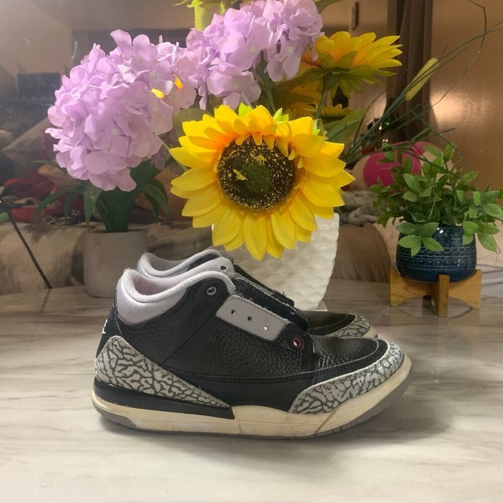 Jordan For Kids Size 3 sneakers