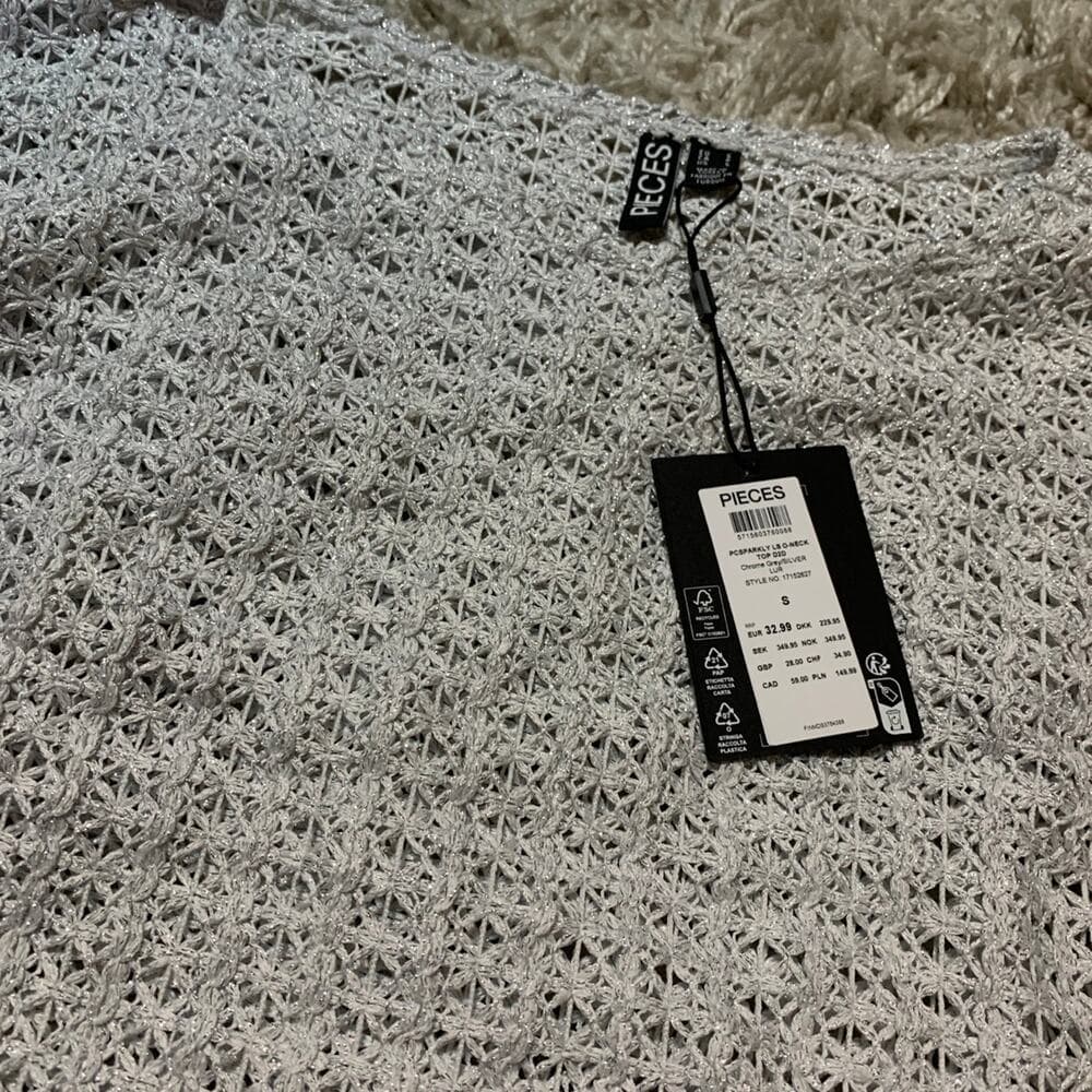 Women’s clothes