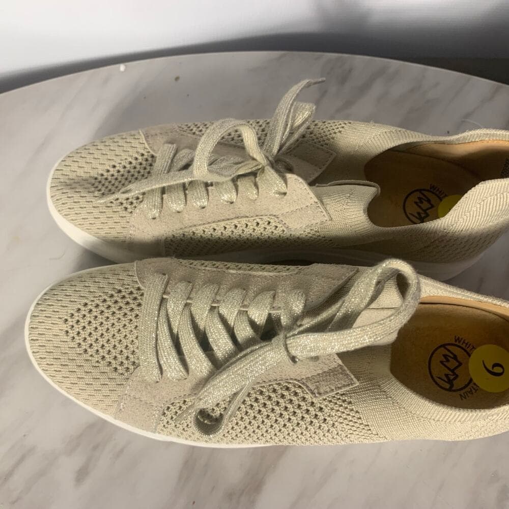 White Mountain Upscale Women’s Sneakers Size 9