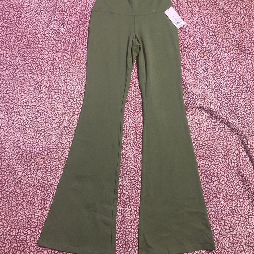 Wild fable pants size small