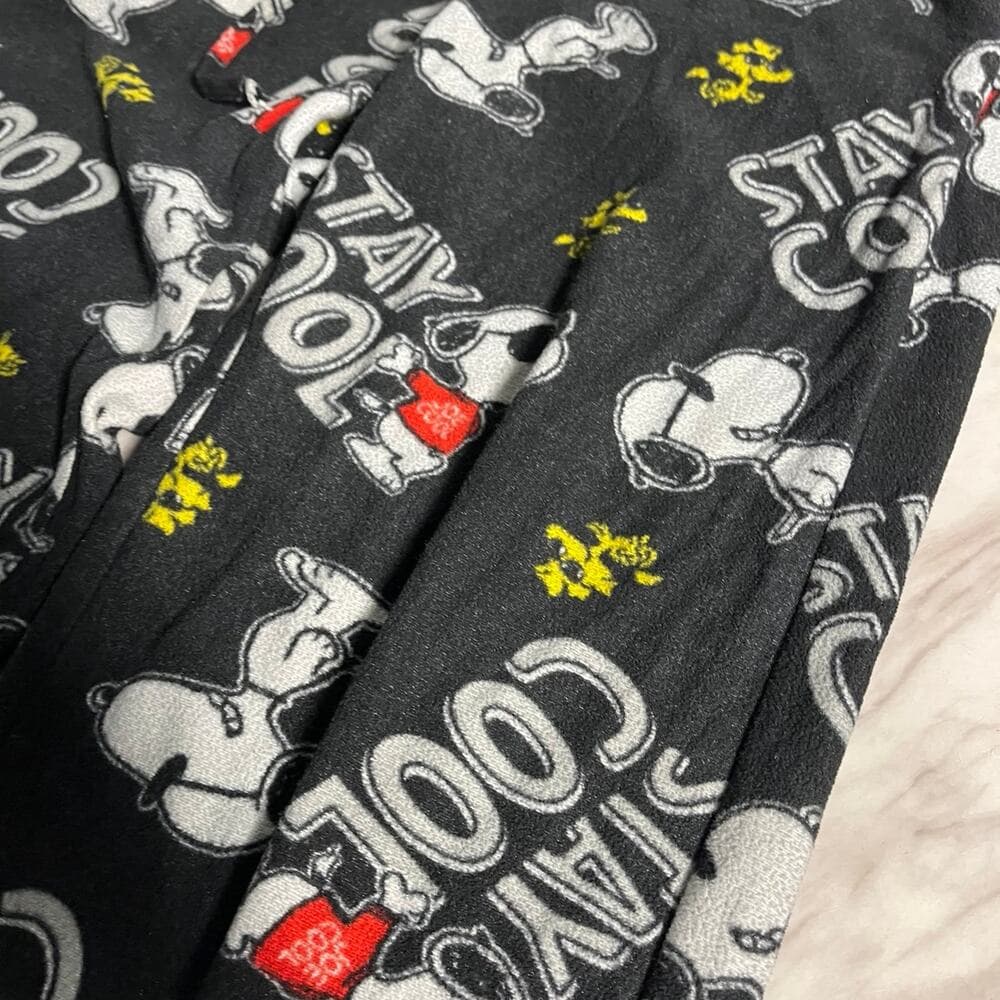 Black Peanut Sleepwear Size Medium