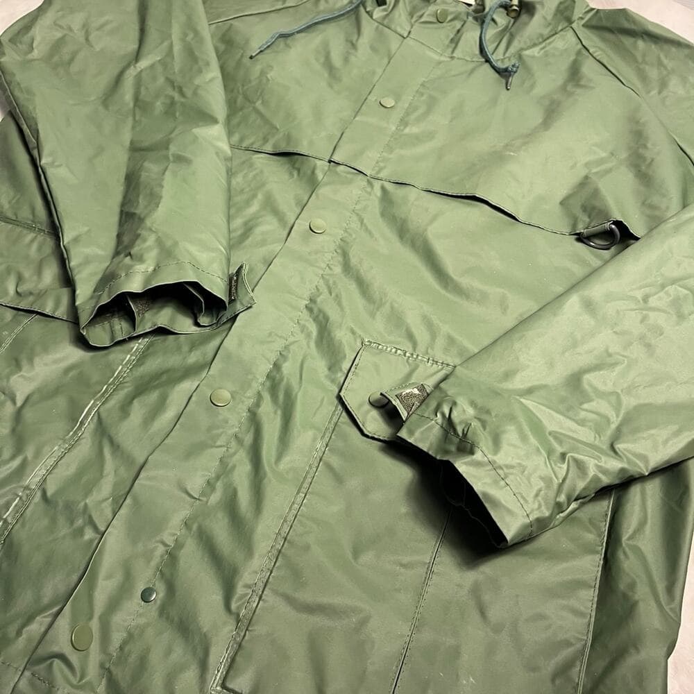 green Rothco rain jacket Size Large