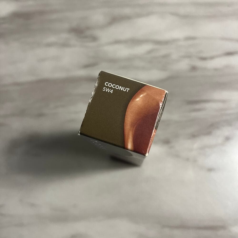 Skin Love Weightless Blur Foundation - Becca for Women - 1.23 oz Coconut