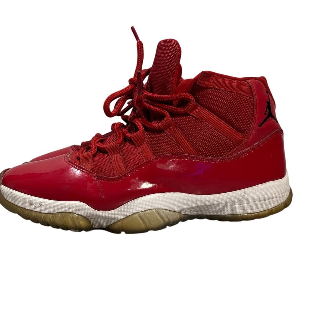 Size 10- Jordan 11 Retro High Win Like '96