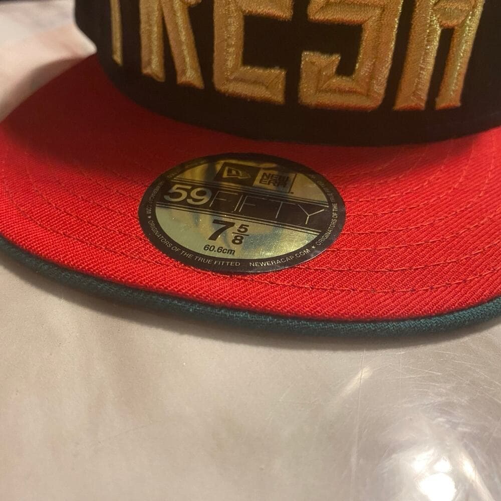 New Era Hat 7 5/8