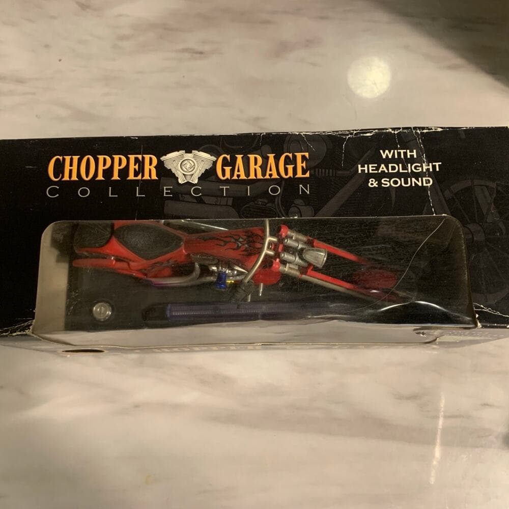 Chopper Garage Collection Motorcycle Toy