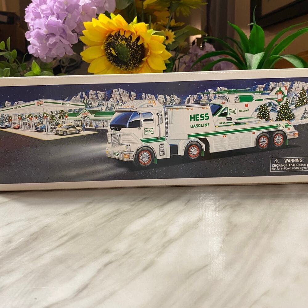 Original 2006 HESS Toy Truck and Helicopter-NRFB