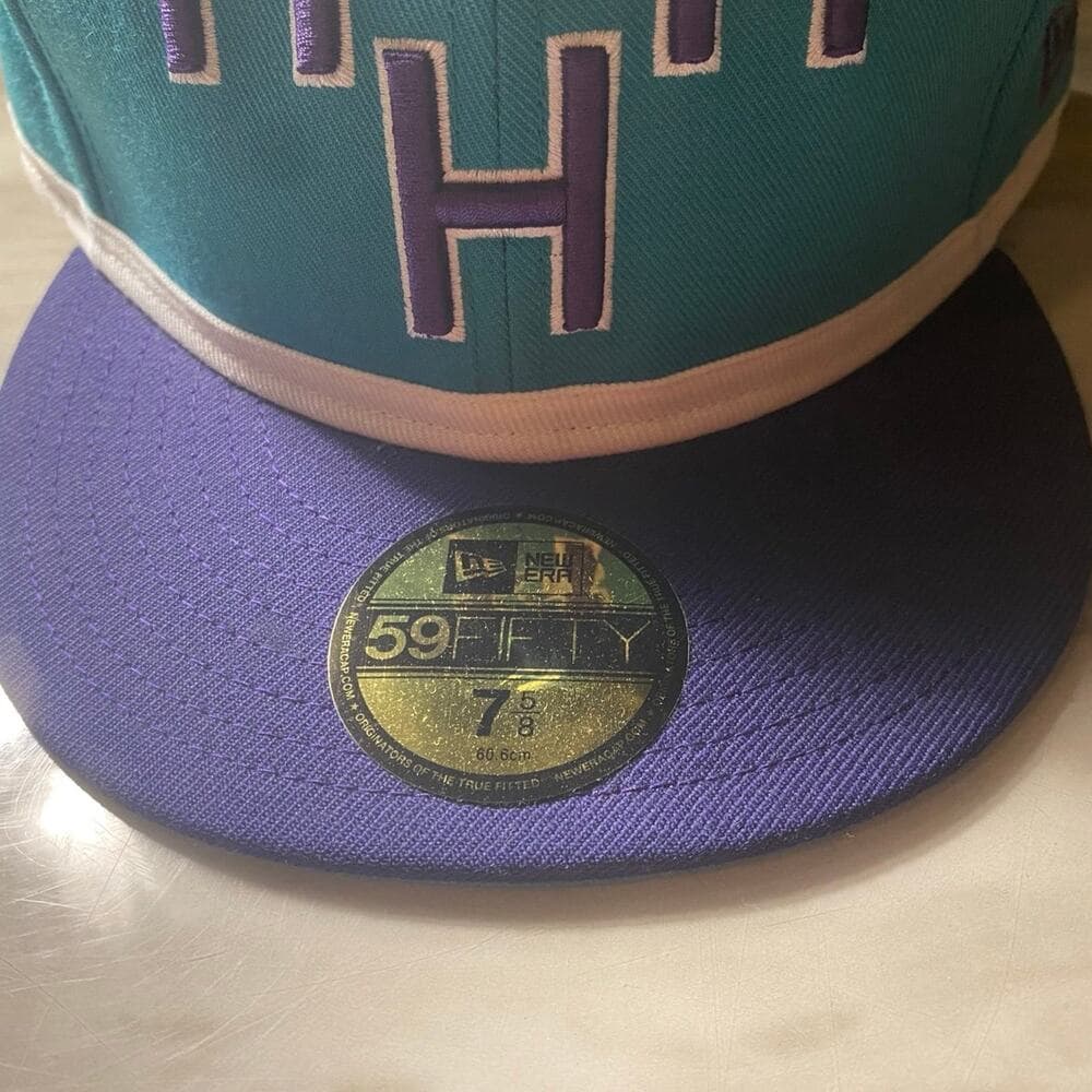 New Era Hat 7 5/8