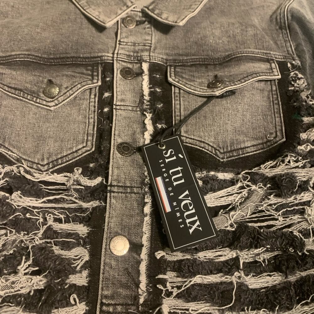 Si tu veux women’s jean jacket size medium