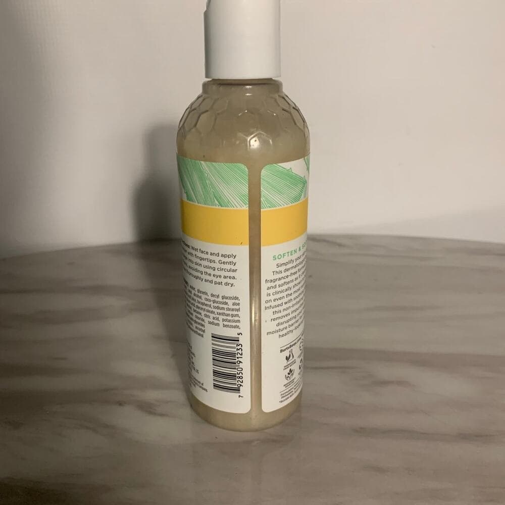 Burt’s Bees Gentle Face Cleanser With Aloe