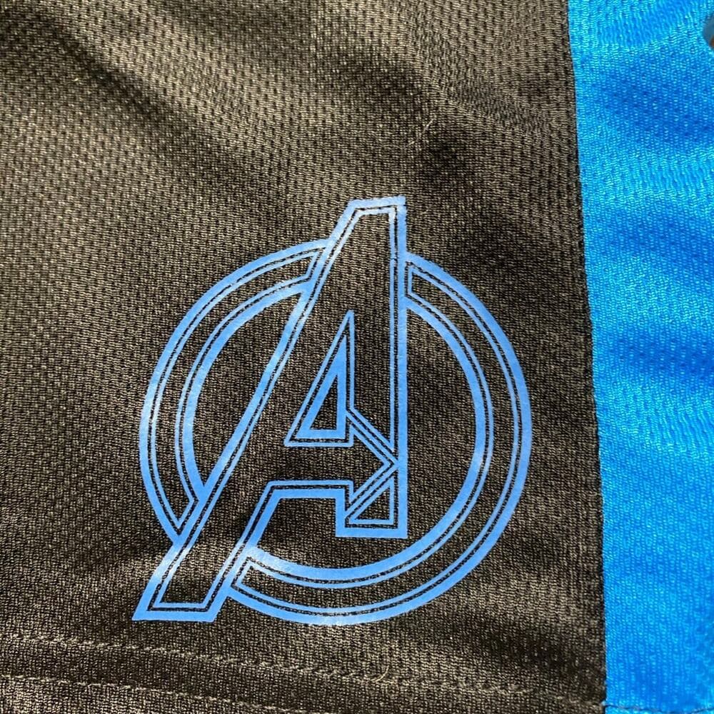 Kids Shorts size 4 avengers