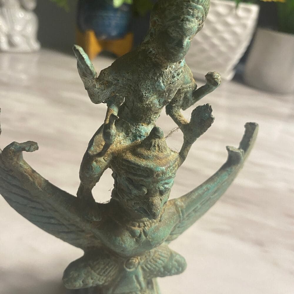 ANTIQUE BRONZE STATUE THAI HINDU GOD VISHNU ATOP GARUDA SCULPTURE FIGURINE