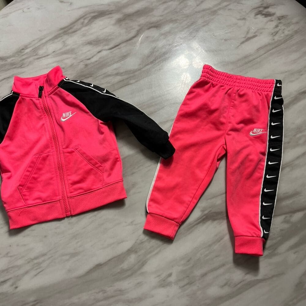 Nike Pink & Black Kids Sweatsuit Size 12