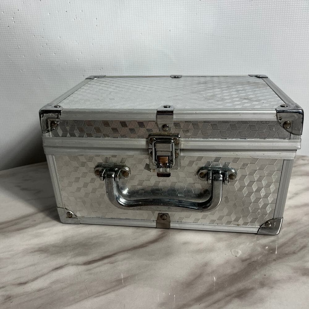 Protective Hard Sliver Case for Storage
