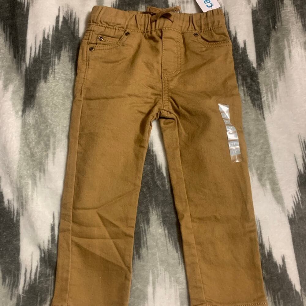 Carter’s boy pants Size 2T