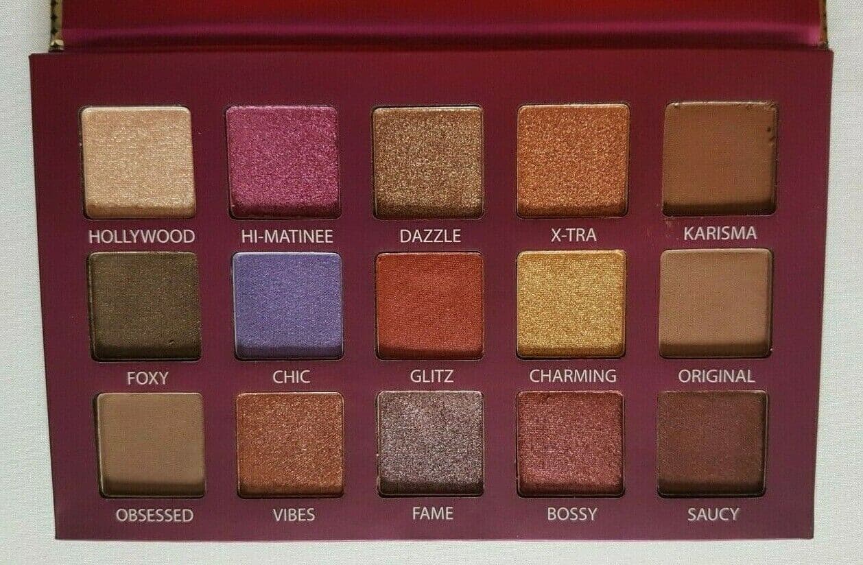 Glam Babe 15 Color Eyeshadow Palette in Countertop Display