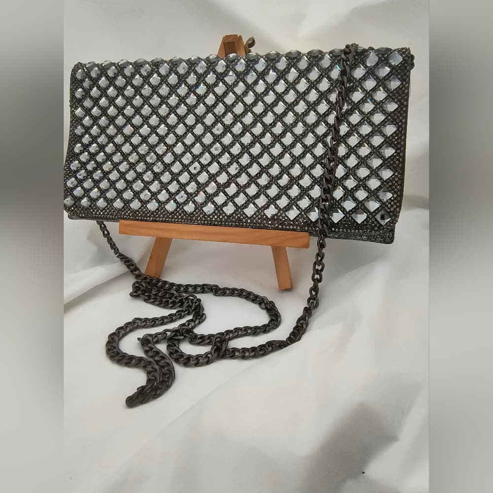 Elegant STARLET Black Chain Silver Rhinestone Clutch