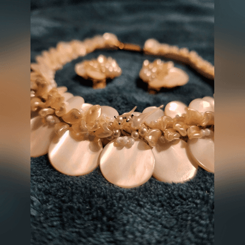 Rare Vintage 1940s Mother Of Pearl Corded Choker with Love Bird Pair and Earring