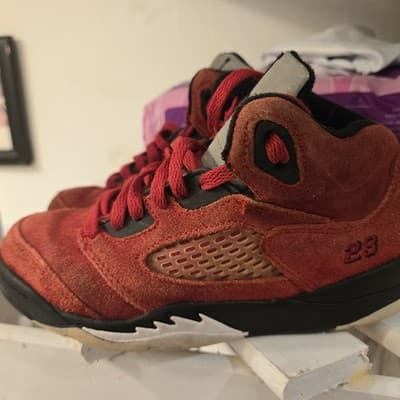 Nike Air Jordan 5 Retro Raging Bull Red Boys Size 13C Basketball Shoes Sneakers