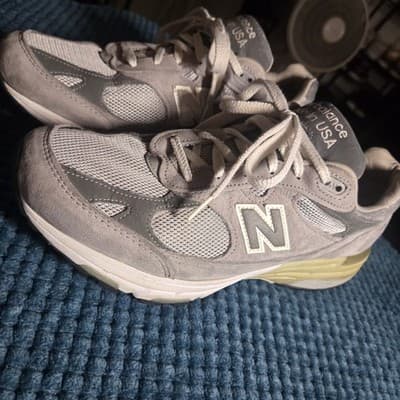 New Balance 993 Heritage Collection Gray Shoes Womens Size 9.5 Made in USA