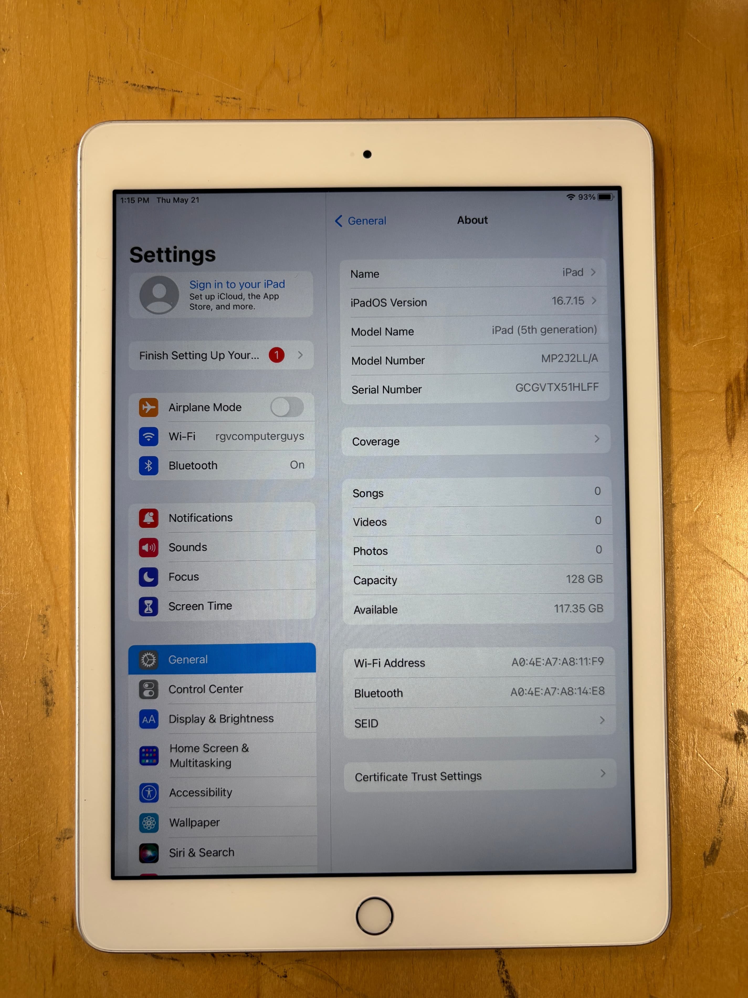 Apple iPad 5th Gen 128GB Wi-Fi Tablet