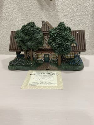 Thomas Kinkade Lamplight Village Train Station With Light Cord And COA