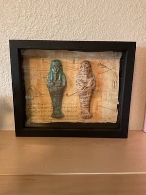 Ancient Egyptian Shanti Figures Showing Mummification Of Servants In Glass