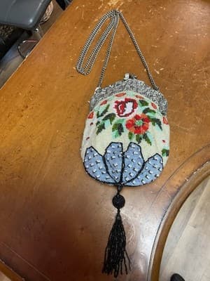 1920’s Antique Art Deco Christiana Floral Beaded Bag