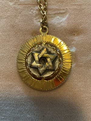 Vintage Gold & Silver Jewish Star Of David And Life Rotation Necklace