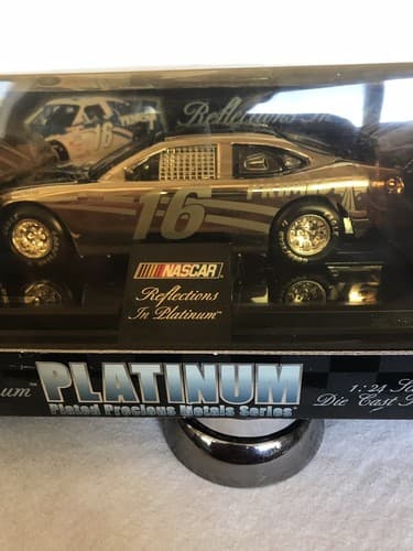 1/24 diecast Racing Champions Platinum Series - Kevin LePage #16 Primestar
