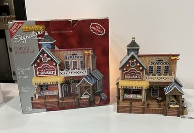 Lemax Christmas Signature Collection Plymouth Fish Market Retired Lighted 2007