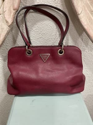 GUESS Logo Red Shoulder Bag Zip Closure Detachable Designer