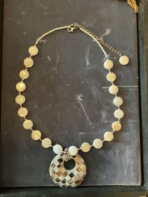 Vintage White Mother of Pearl Checkerboard Pendant & Bead Chain Necklace 20”