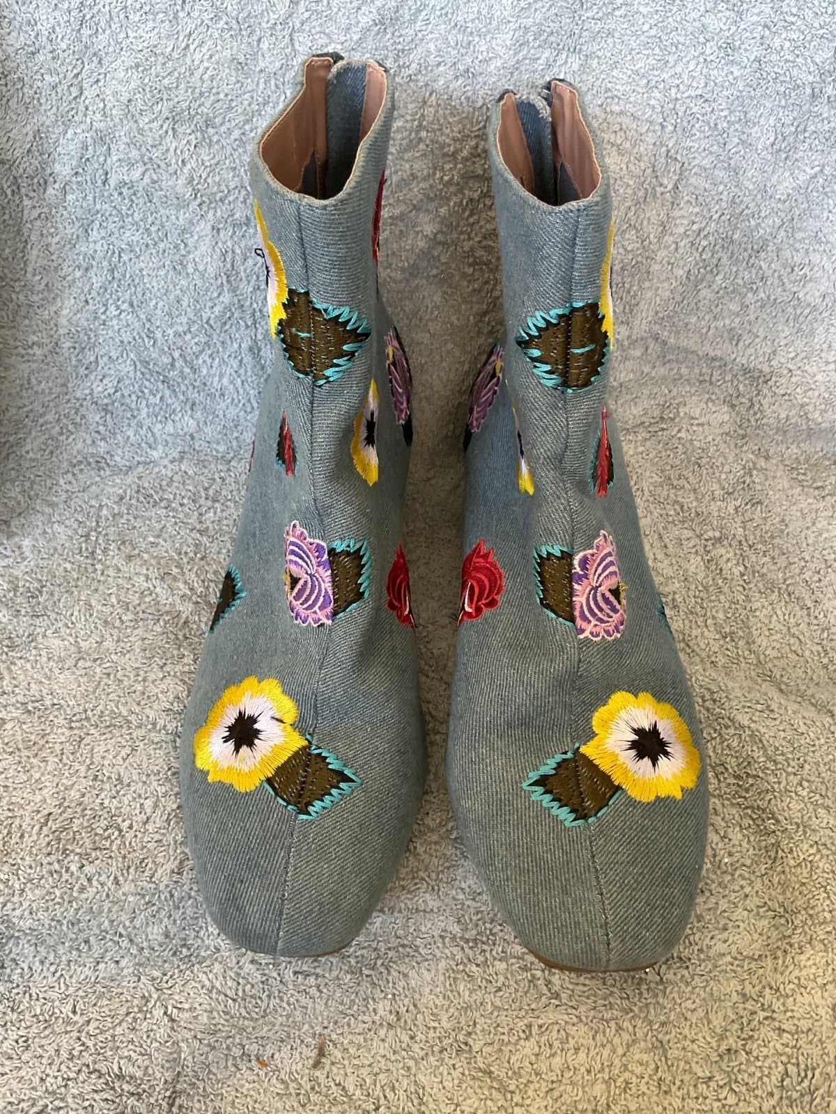 Boots Betsey Johnson Size 7.5 M