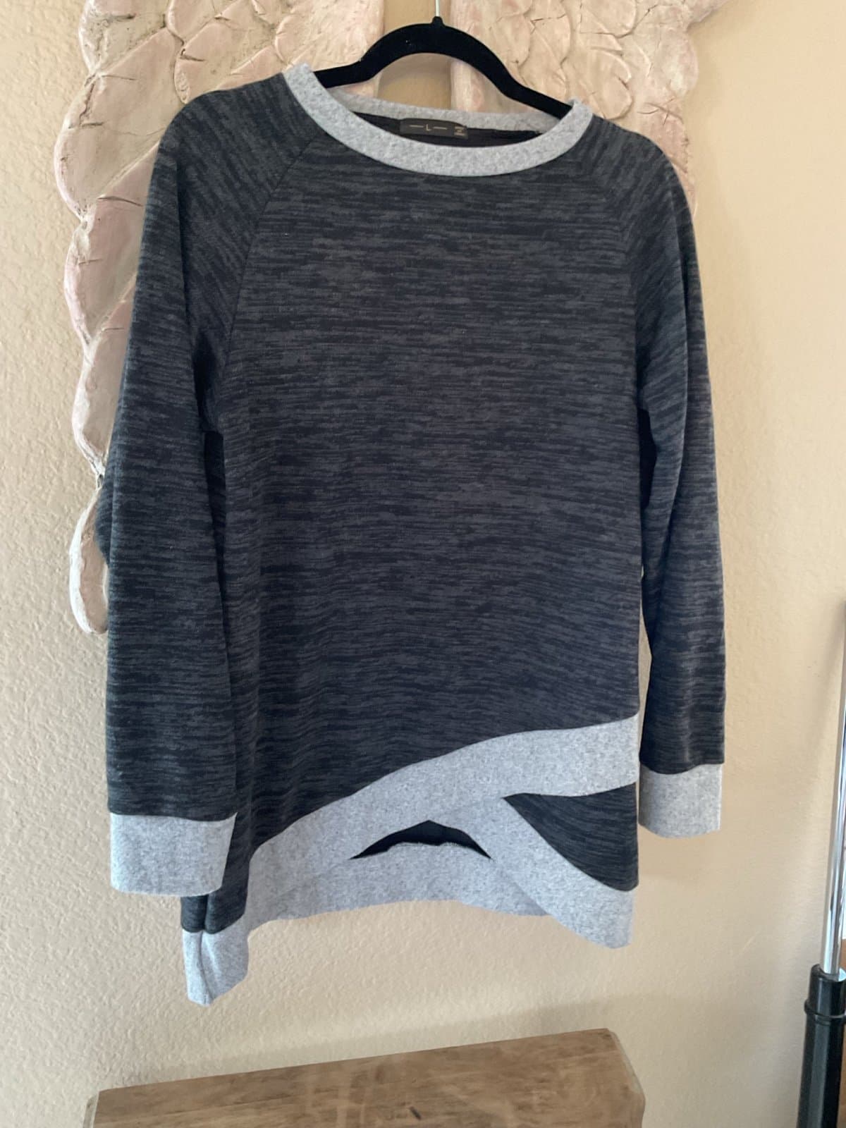 NWOT Pullover Sweater Greys and Soft and Very Pretty Size S