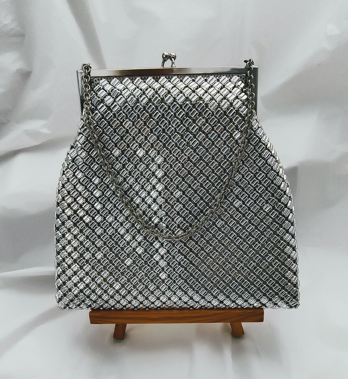Vintage Whiting & Davis Silver Mesh Clutch Purse