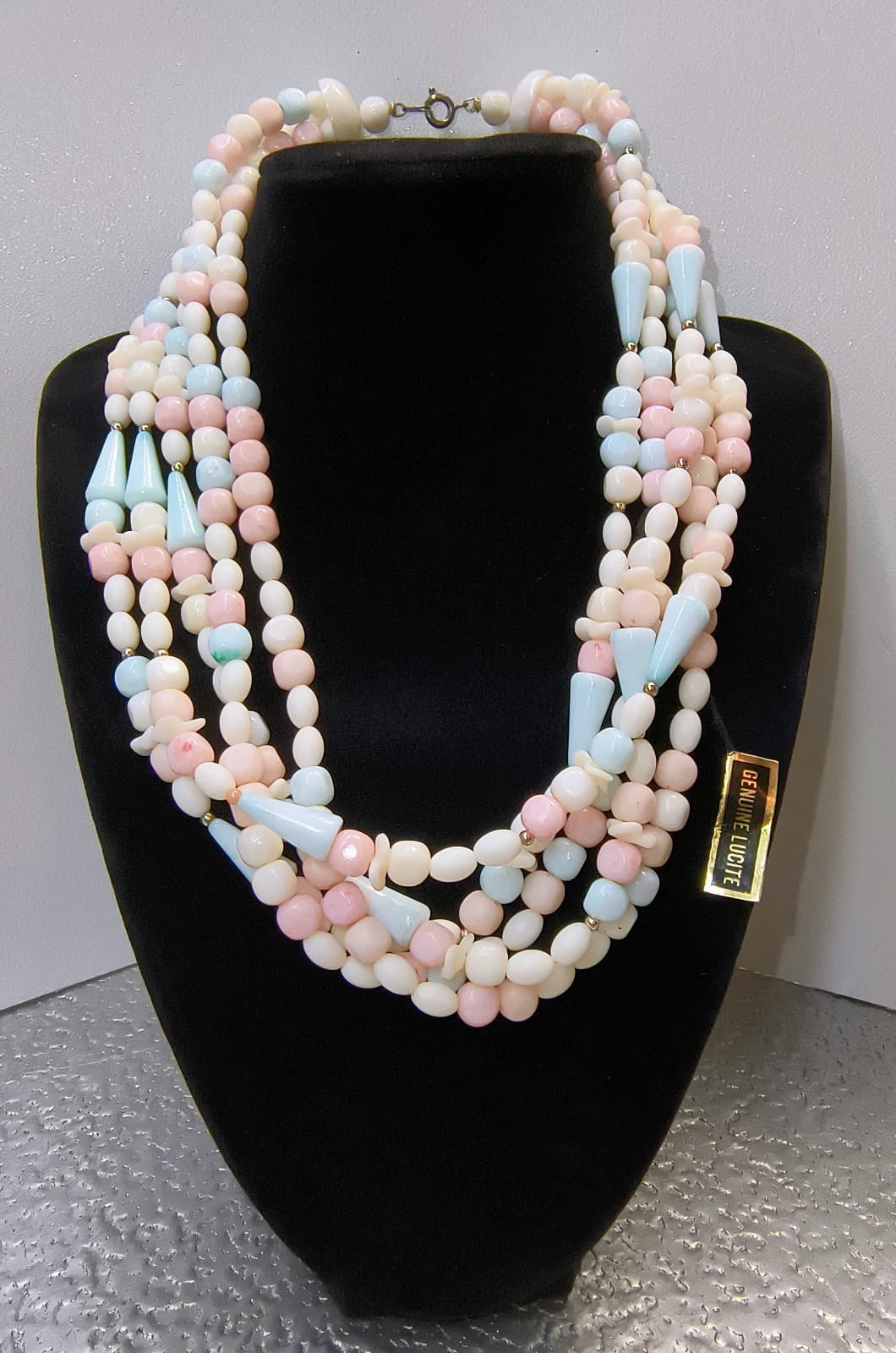 Vintage Circa 1950-1960 Genuine Lucite Costume Jewelry Pastel Beaded Necklace