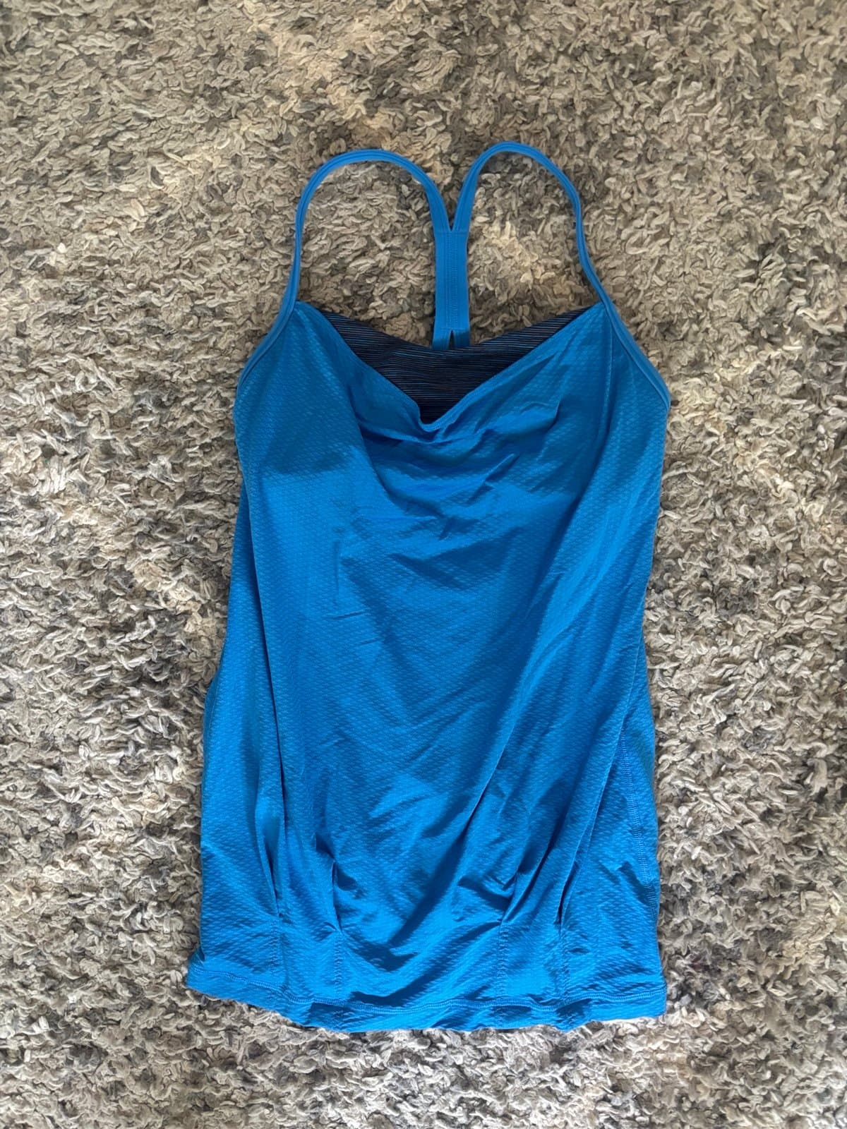 Lululemon top
