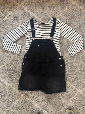 Overalls outfit