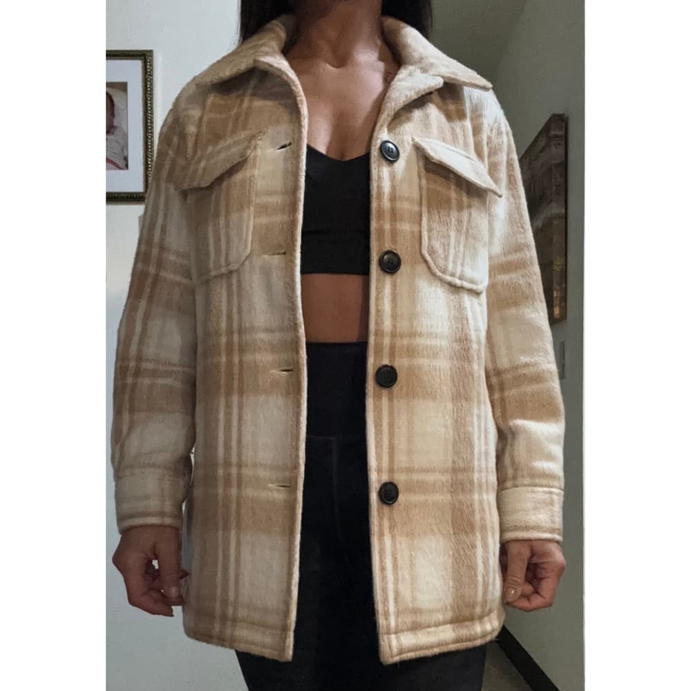 Sebby Shacket Shirt Jacket White Beige Plaid Button Up Long Sleeve Coat