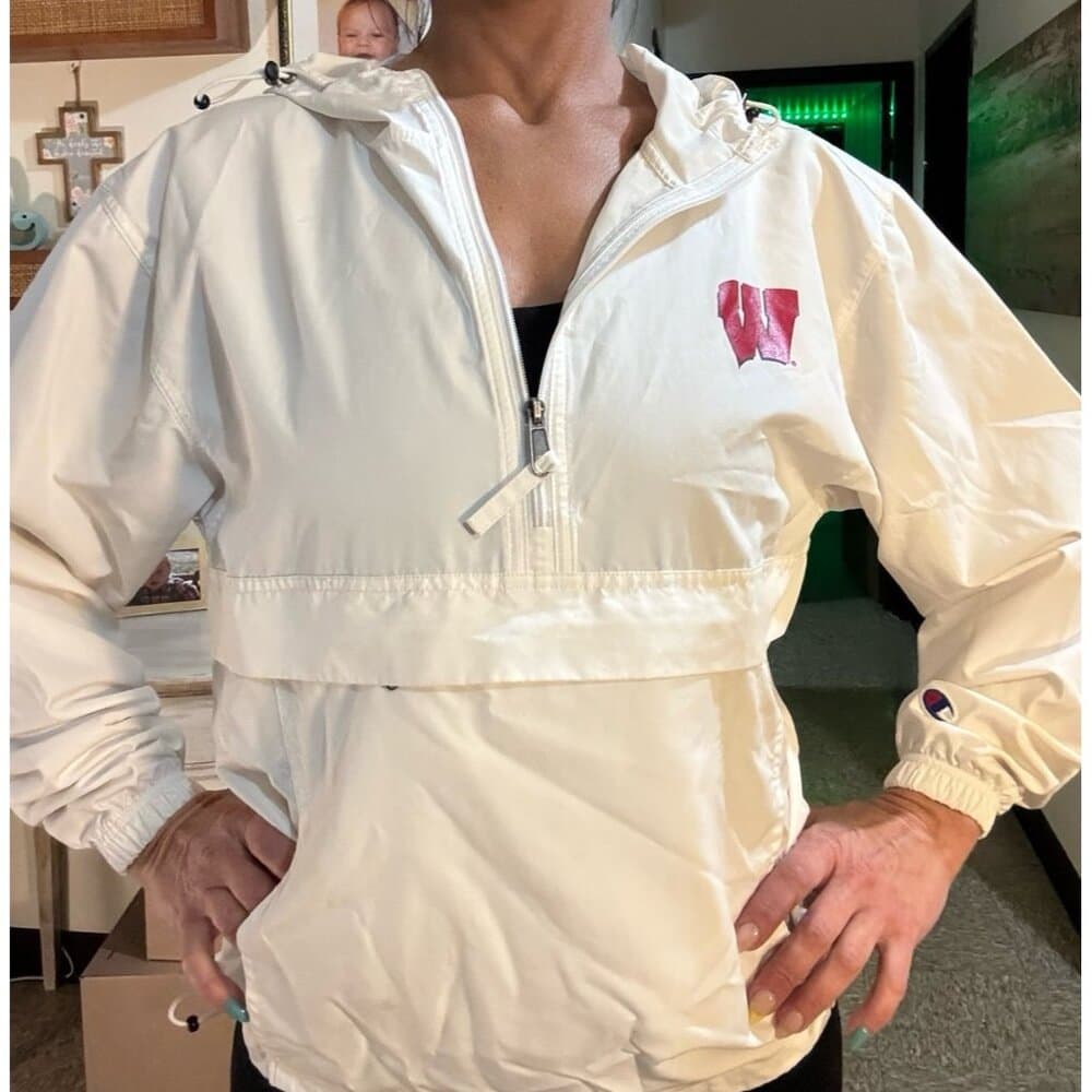 Champion Wisconsin Badgers windbreaker