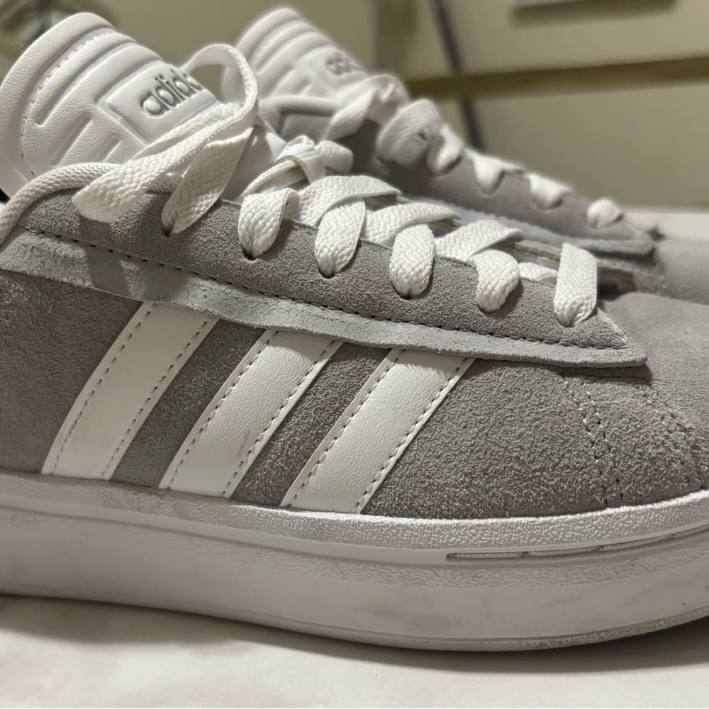 Adidas Grand Court Alpha sneaker