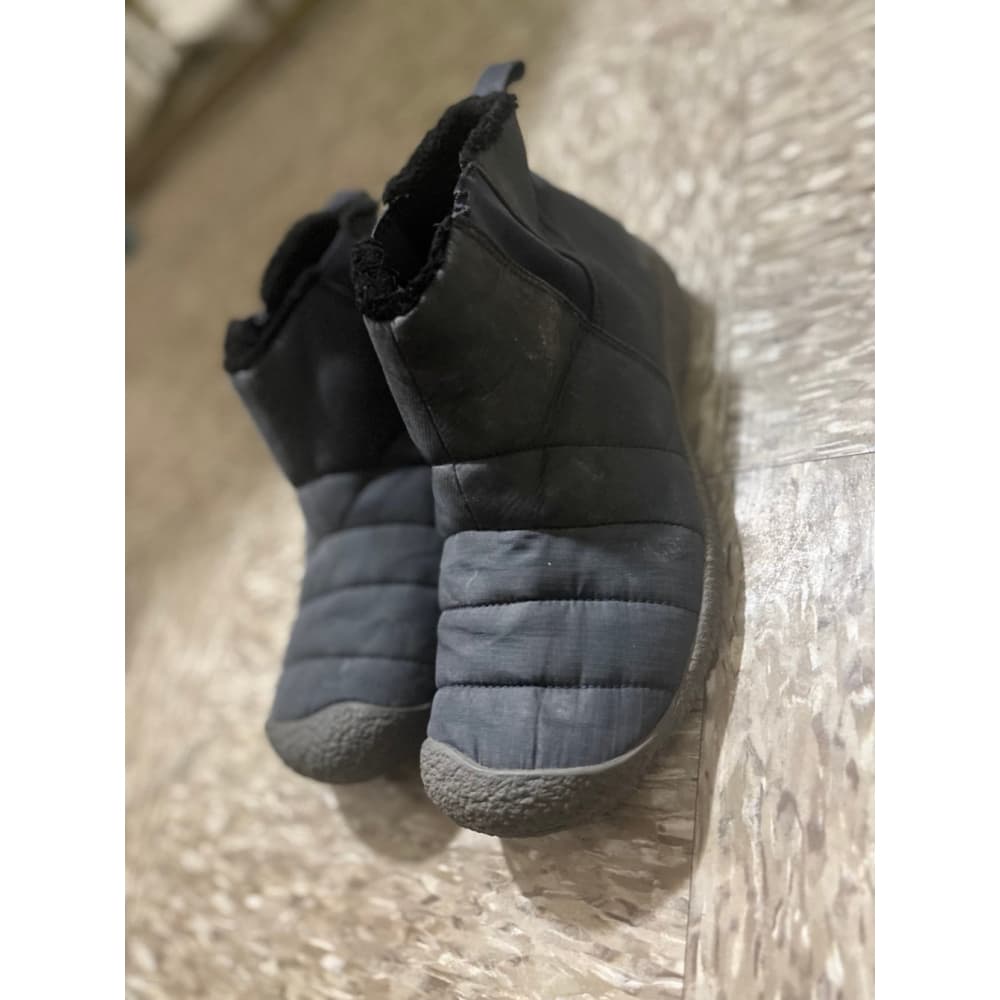 Keen boots