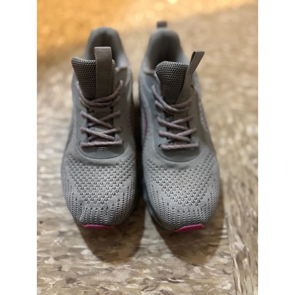 Tiamou shoes