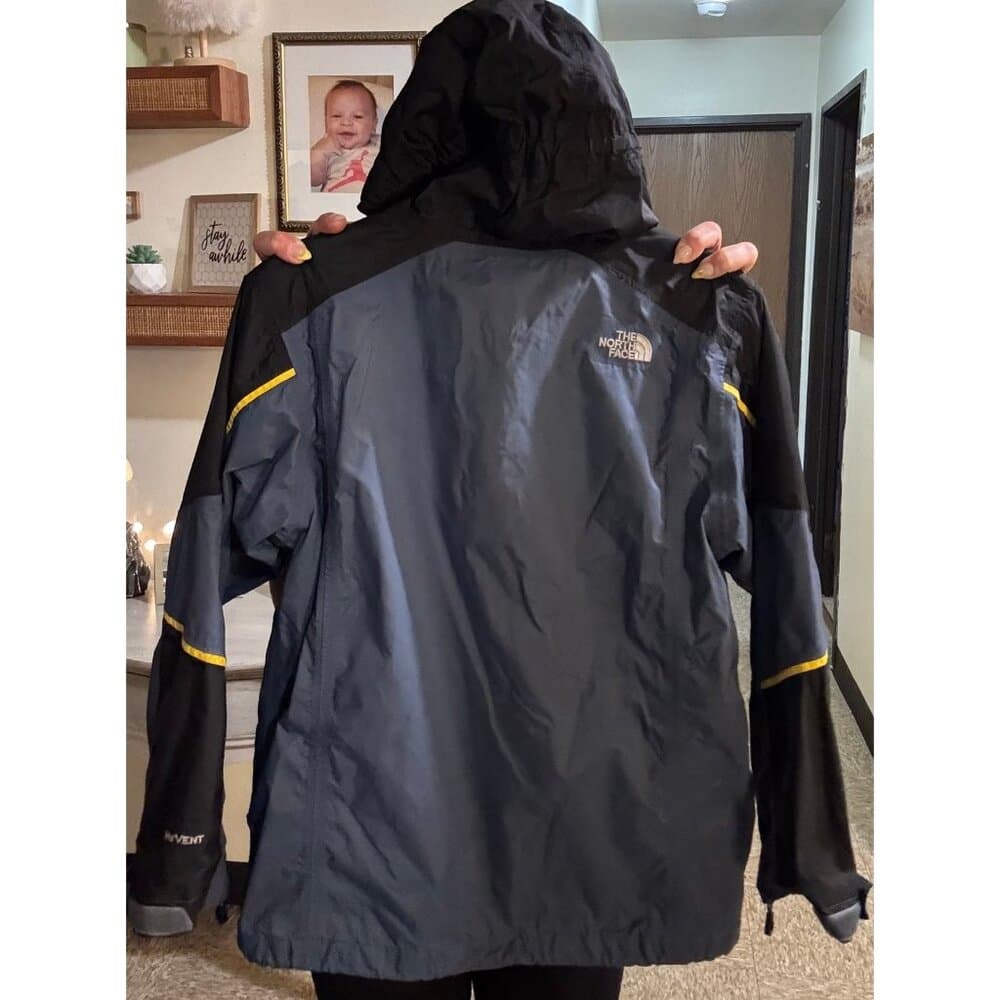 The North Face Stinson NF0A2SXN Dryvent Windbreaker Full Zip Rain Jacket