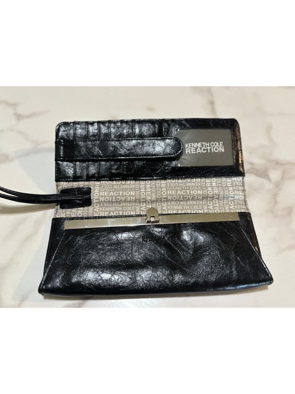 Kenneth Cole Wallet