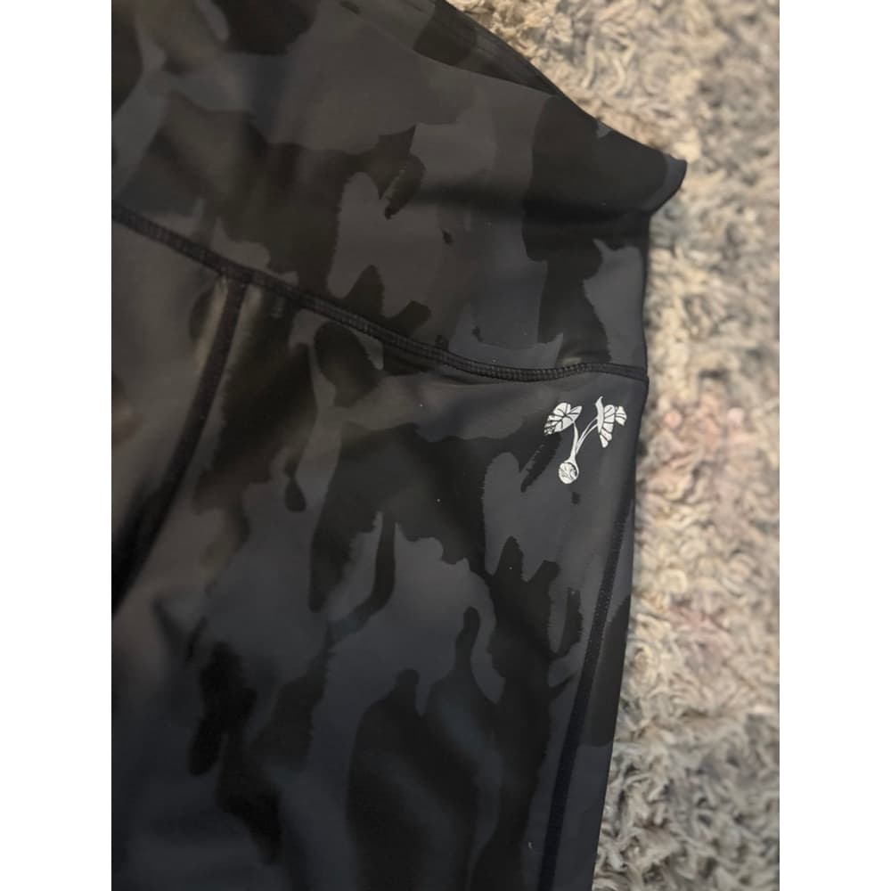 Mono B leggings