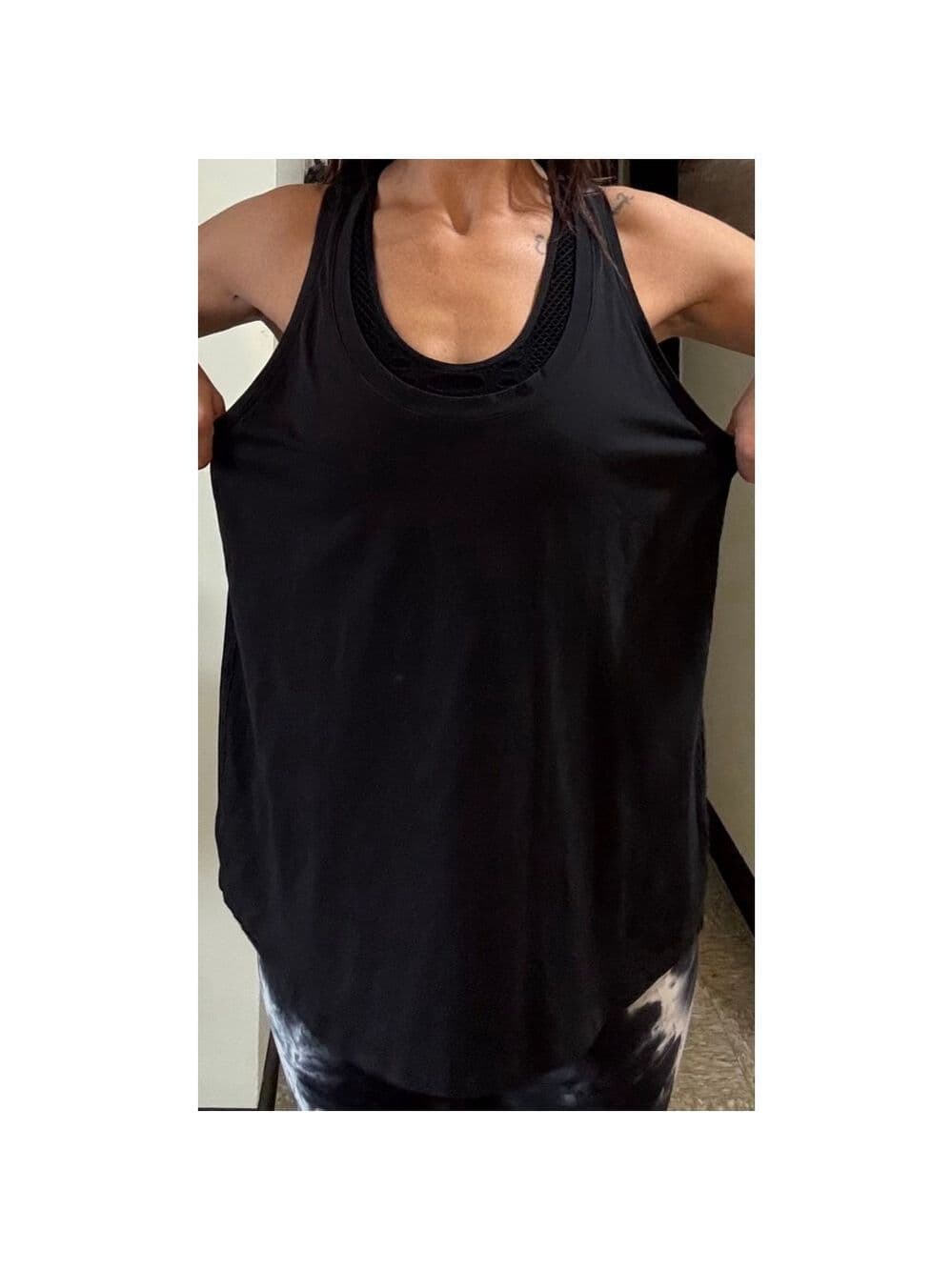 Lululemon tank top